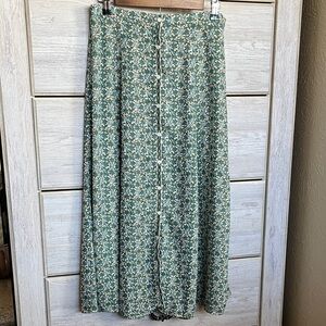 NWT Max Studio Floral Button-Down Skirt!